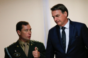 Família de Cid: advogados de Bolsonaro queriam defesa conjunta e ligavam para filha menor de idade do delator
